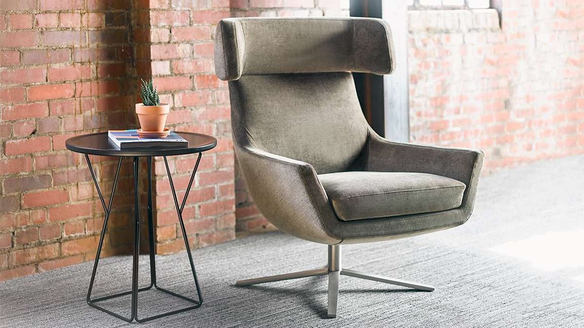 Contemporary Swivel Base Office Lounge Chair