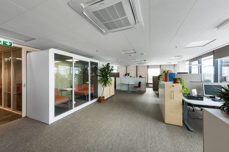 Soundproof Office Pods